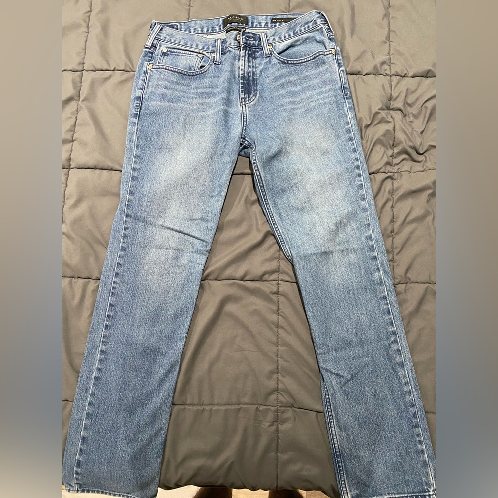 Pacsun washed blue jeans. Slim fit. Size 31x32